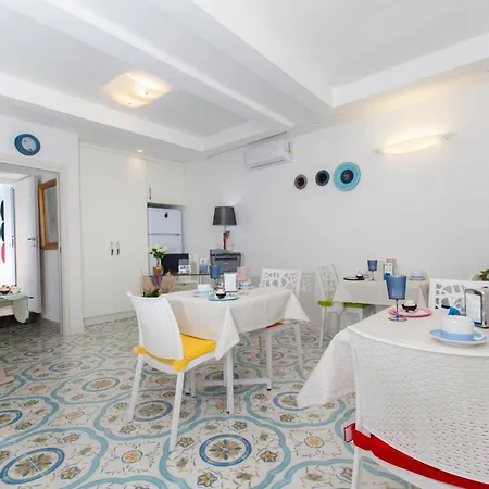 Couette-café San Nicola Castellammare di Stabia